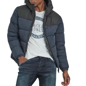 Chaquetas Acolchadas al por Mayor, Abrigos Acolchados de Invierno con Cierre de Cremallera, Diseño Liso con Capucha, Chaqueta Acolchada Unisex Impermeable - Product Image 4