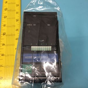 RKC F400FP11-M*AB-8NN-NN REX-F400 TEMPERATURE - Equipo y Piezas de Semiconductores de Confianza de Marca Global - Product Image 3