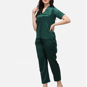 Ropa de Dormir de Alta Calidad y Comodidad para Mujer, Traje de Dormir Suave y de Fácil Cuidado, Venta al Por Mayor - Product Image 1
