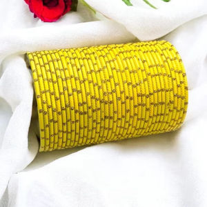 Impresionante conjunto de brazaletes de hilo de seda amarillo mostaza con intrincado trabajo de espejo y adornos de cuentas doradas, estilo étnico tradicional. - Product Image 1