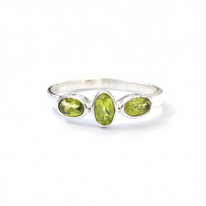 2.0 Grams <b>Peridot</b> <b>Ring</b> Elegant and Stylish Accessory for Women - Product Image 2