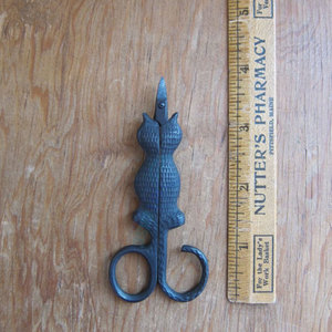 Best Quality Cat Snips Embroidery Scissors Stainless Steel Sharp <b>Thread</b> <b>Cutter</b> for Sewing Tailors DIY Craft - Product Image 3