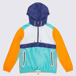 Ensemble de survêtement et short de sport réfléchissant en polyester et nylon avec fermeture éclair pour femme, idéal pour la course en extérieur - Product Image 3