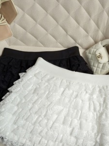 Minifalda de encaje escalonada para mujer ORCHID Vietnam VIVI KA, minifalda de encaje con corte en A, informal, de tela tejida, para verano, ODM - Product Image 5