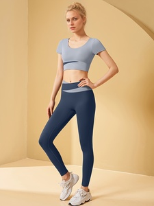 Soft Comfortable Women's Solid 3-Piece <b>Yoga</b> <b>Sets</b> Plus Size Custom Logo for Gym Fitness Seamless Active Wear Quick Dry Breathable - Product Image 3