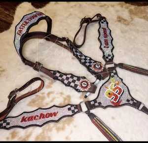 Collarín de pecho para caballo de cuero con diamantes de imitación personalizados 2026, diseño de lujo con rayo y texto Kachow, equipo de equitación western - Product Image 5