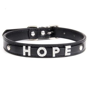 Venta al por Mayor de Dijes de Letras del Alfabeto A-Z de Metal con Pedrería Personalizados para Collares de Cuero - Product Image 4