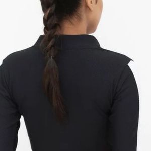 Sweat-shirt noir pour femme, à manches longues, col montant zippé, coupe ajustée, pour le sport, l'entraînement et les loisirs - Product Image 4