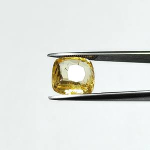 Saphir jaune naturel de 4,56 carats, pierres précieuses en vrac du Sri Lanka pour la fabrication de bijoux et de bagues YCNNS-201 - Product Image 3