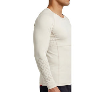 T-shirt de compression pour homme, anti-transpiration, sous-vêtement de sport pour la gym, la course à pied, l'entraînement et les activités sportives - Product Image 1
