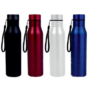 Bouteille d'eau tendance Liviya en acier inoxydable avec sangle Dori, anti-fuite, personnalisable pour le Nouvel An et la Saint-Valentin, idéale pour les voyages - Product Image 1