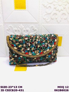 Bolso de Mano de Lujo para Mujer, Bordado con Cristales, Hecho a Mano |   Bolso de mano nupcial para fiesta de bodas con cadena desmontable - Product Image 5