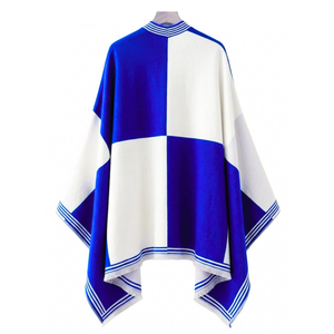 Capa personalizada de la hermandad Zeta Phi Beta con logotipo bordado en la parte delantera, en bloques de color azul y blanco, para ropa griega femenina. - Product Image 3