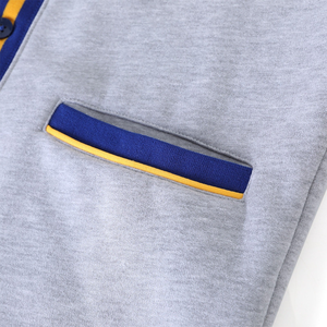 Cardigan en polaire SGRho unisexe, idéal pour les fraternités et les sororités, pull tricoté personnalisé avec lettres grecques, style universitaire, hiver - Product Image 4