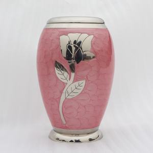 Urnas de Cremación de Latón Premium para Cenizas Humanas, Grabado de Rosas Personalizado, Urna de Latón de Color Rosa, Urnas de Latón Hechas a Mano para Cenizas de Adultos - Product Image 5