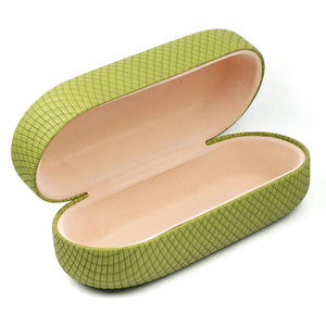 รูปทรงสี่เหลี่ยมผืนผ้าลายเพชรสีเขียวสไตล์เรียบง่ายกล่องใส่แว่นตาแบบแข็ง - Product Image 4
