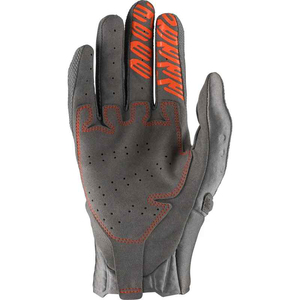 Equipo de conducción profesional diseñado para brindar comodidad, control, protección, durabilidad y agarre confiable durante largas distancias. Guantes para motocicleta. - Product Image 1