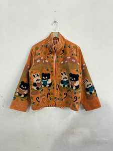 Nueva Chaqueta de Terciopelo con Bordado Suzani de Osos y Conejos, Forro de Algodón, Estilo Bohemio Vintage, Blazer Dinámico para Invierno - Product Image 3