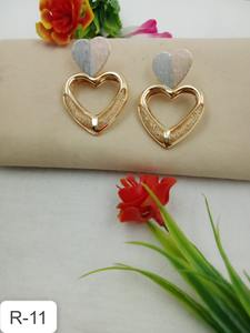 Ensemble de bijoux tendance en laiton plaqué or avec pendentif cœur, spécial Saint-Valentin, cadeau de mariage et de fête pour femmes - Product Image 4