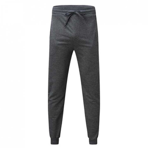 Survêtement Homme Automne Coupe Droite à Capuche Imprimé Décontracté 2-en-1 Uni Léger Respirant Couleur Personnalisée OEM Vente en Gros - Product Image 5