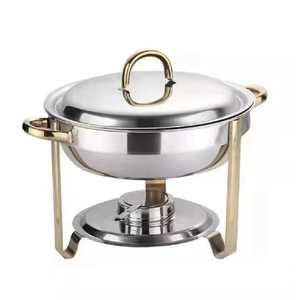Cubierta colgante premium blanca y dorada. Minimalista, elegante y ultra-lujoso para hoteles, restaurantes, bodas, fiestas o uso doméstico. - Product Image 6