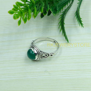 Bague en onyx vert, bague en argent sterling 925, bague en pierre verte pour femmes, bague de fiançailles faite à la main, cadeau de Noël - Product Image 3