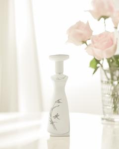 Perfume Eau De Parfum para Mujer, Perfume Miss Vietnam Platinum Hue N28 35ml, Perfume de Lujo con Fragancia Duradera de Vietnam - Product Image 4