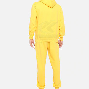 Chándal de invierno para hombre con capucha, ligero, ecológico, con material transpirable y movimiento flexible - Product Image 4