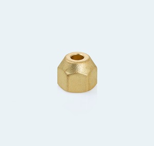 Raccord de réduction en laiton robuste de 5/16 à 1/4 pouce avec filetage femelle 1/2-20 UNF, résistant à 800 PSI pour systèmes de réfrigération - Product Image 2