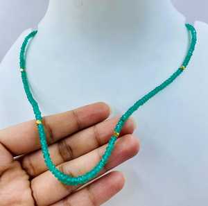 สร้อยคอหินออนิกซ์สีเขียวธรรมชาติทรงรอนเดลล์ ประดับด้วยโทนสีทอง เครื่องประดับลูกปัดสไตล์มินิมอล สร้อยคอพลอยทำมือ ของขวัญสั่งทำพิเศษ - Product Image 2