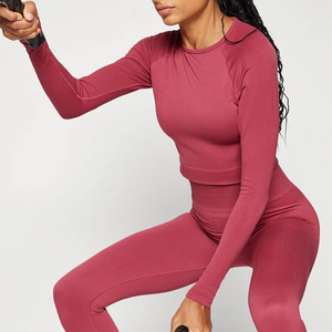 Ensemble de yoga et de fitness personnalisé pour femmes, soutien-gorge de sport et leggings à séchage rapide, fournisseur en gros OEM ODM, directement de l'usine, coton respirant - Product Image 4