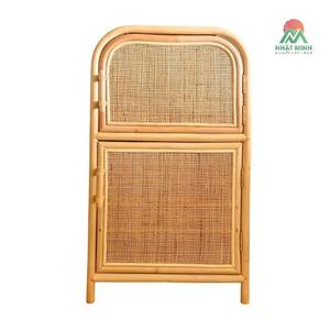 Armoire en rotin Nhat Minh à 2 portes, rangement tropical pour enfants, écologique - Product Image 1
