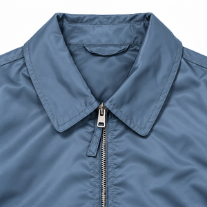 Chaqueta bomber vintage para hombre con cuello vuelto, azul sólido, cortavientos, con cremallera. - Product Image 3