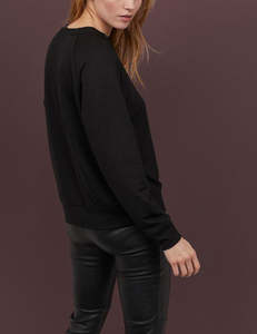 Service OEM ODM – Sweat-shirt à capuche oversize 100 % coton molletonné pour femme, chaud pour l'hiver, avec logo personnalisé, vêtements pour femmes - Product Image 2