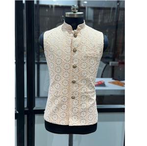 Abrigo con Bordado y Lentejuelas Más Demandado para Eventos Culturales y Ocasiones Formales, Disponible en Grandes Cantidades - Product Image 1