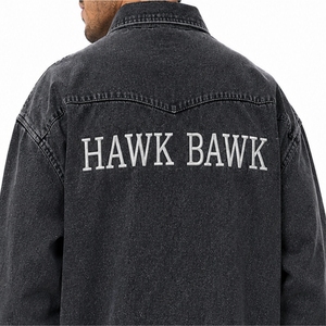 Chemise en jean délavé sur mesure pour homme, qualité supérieure, manches longues, tissu doux, logo personnalisé, service OEM, coupe classique, col rabattu - Product Image 5