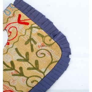 Sac messager Kantha de luxe, tendance et classique, fait main, couleurs mélangées, fermeture magnétique, motif paysage à volants, léger et pliable - Product Image 5