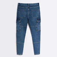 Jeans en denim décontractés et élégants pour hommes, avec un look inspiré du style décontracté et du streetwear