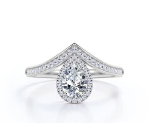 Bague de fiançailles en moissanite taille poire 1,5 carat plaqué or 14K sertie à griffes, luxueuse et élégante, pour mariage, promesse ou cadeau de fête pour elle - Product Image 1