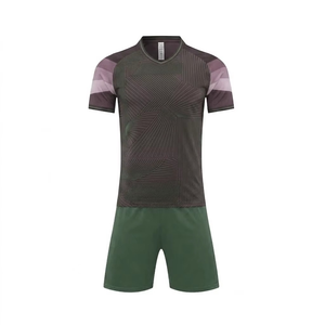 Uniforme de Fútbol para Hombre, Transpirable y de Secado Rápido, con Tela Elástica Ligera que Brinda Comodidad Suave y Gran Durabilidad - Product Image 1