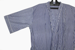 Bata Kimono de Algodón Suave y Transpirable con Estampado de Dibujos Animados para Mujer, Camisón de Verano Hecho a Mano ODM con Cuello en V, Cintura Elástica y Largo hasta la Rodilla - Product Image 4