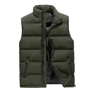 Gilet matelassé léger pour homme, sans manches, isolé, pour l'extérieur, décontracté, chaud, confortable pour tous les jours - Product Image 4