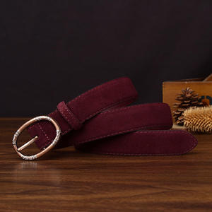 Cinturón de diseño de alta calidad, tendencia de moda vintage, cinturón informal de cuero vacuno y gamuza con hebilla de aleación cosida a mano para mujer - Product Image 1