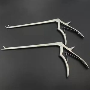 Pinza Quirúrgica Ortopédica Veterinaria Manual de Acero Inoxidable de 220 mm con Cabeza Recta para Sujeción de Huesos y Núcleo Pulposo - Product Image 3