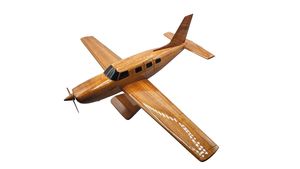 Sculpture d'avion décorative en bois, artisanale, pour la décoration intérieure. - Product Image 3