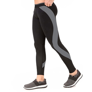 Leggings pour hommes personnalisés et ajustables avec broderie sublimée, coutures renforcées, vêtements de sport de qualité supérieure, SEAMRE WEAR - Product Image 1