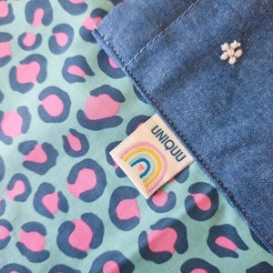 Étiquettes en tissu personnalisées OEM à logo sur mesure, très demandées, pour vêtements – Étiquette tissée écologique pour le dos du T-shirt - Product Image 2