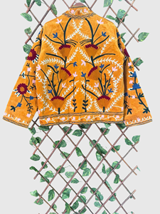 Veste en velours brodée à la main avec des motifs floraux, manches longues, col mandarin, taille plus, vêtements d'automne pour femmes - Product Image 2
