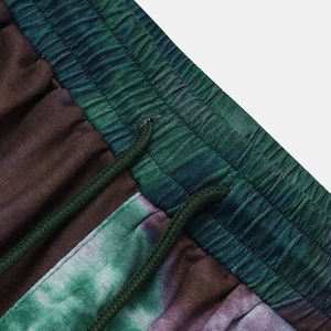 Shorts de sport tie-dye pour hommes, logo personnalisé, en coton, avec cordon de serrage, vêtements décontractés d'été, vente en gros - Product Image 3