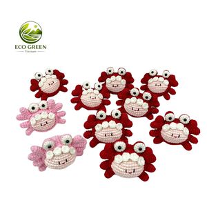 Mini Llavero de Ganchillo de Lana y Algodón con Forma de Cangrejo, Colgante Vibrante Rojo de Animal Marino, Hecho a Mano, Tamaño Personalizado, Accesorio de Playa de Verano - Product Image 1